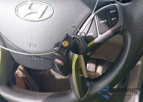 2013 Hyundai Elantra Gt from USA, damaged, VIN KMHD35LE3DU034814